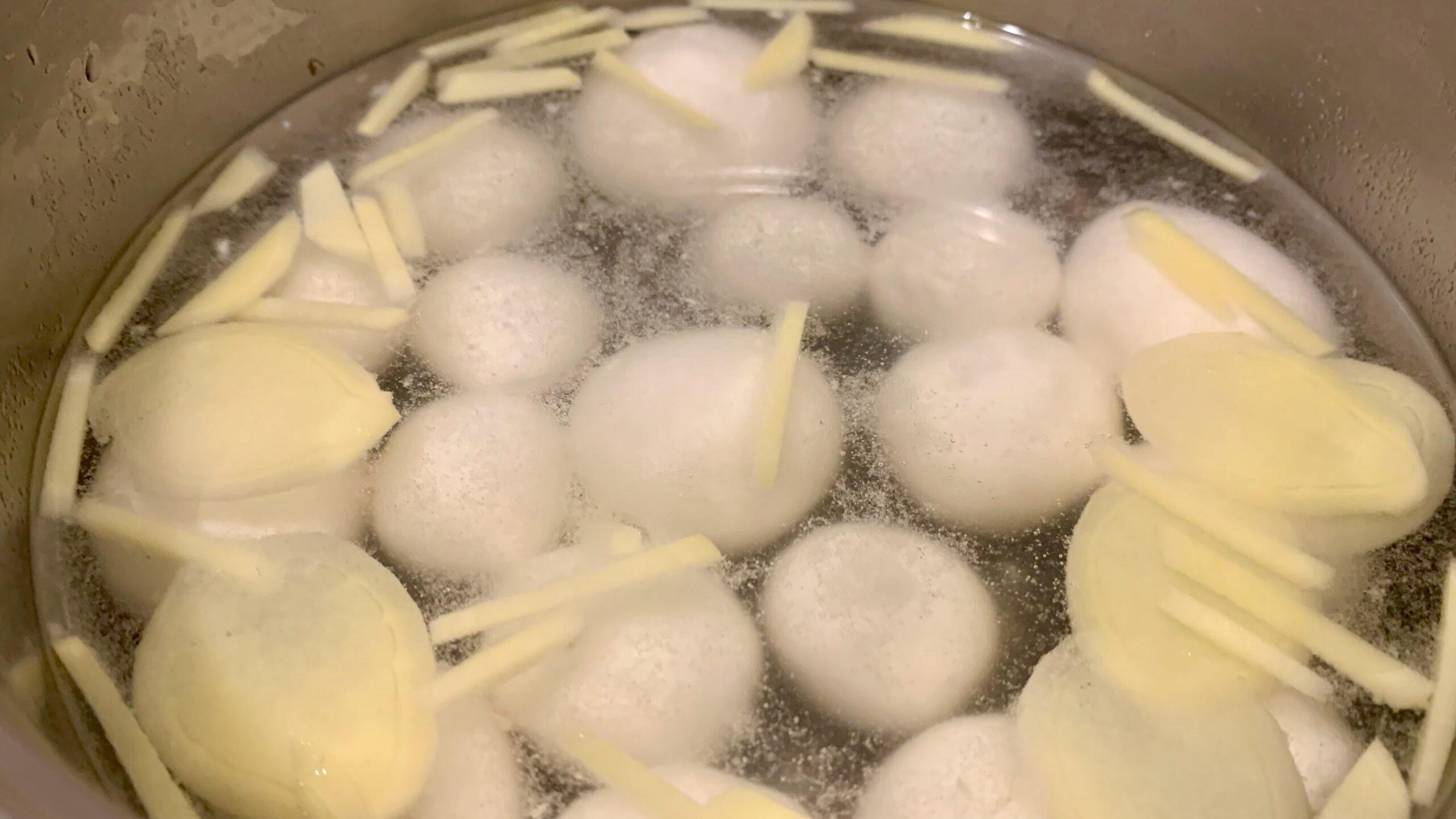 Vietnamese Glutinous Rice Balls (Chè Trôi Nước) - Keep Up Cooking