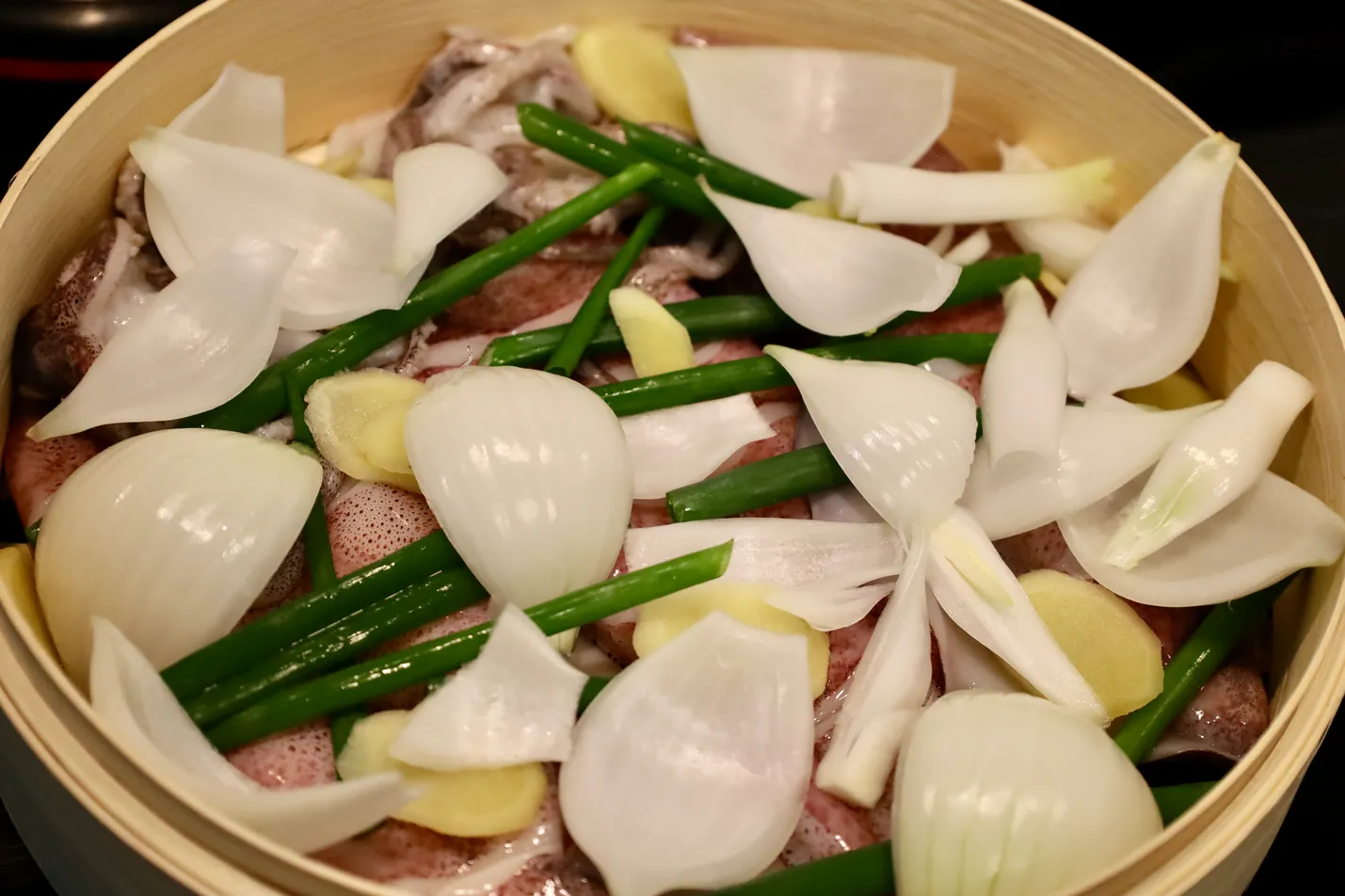 15 minutes Steamed Squid Recipe - Keep Up Cooking