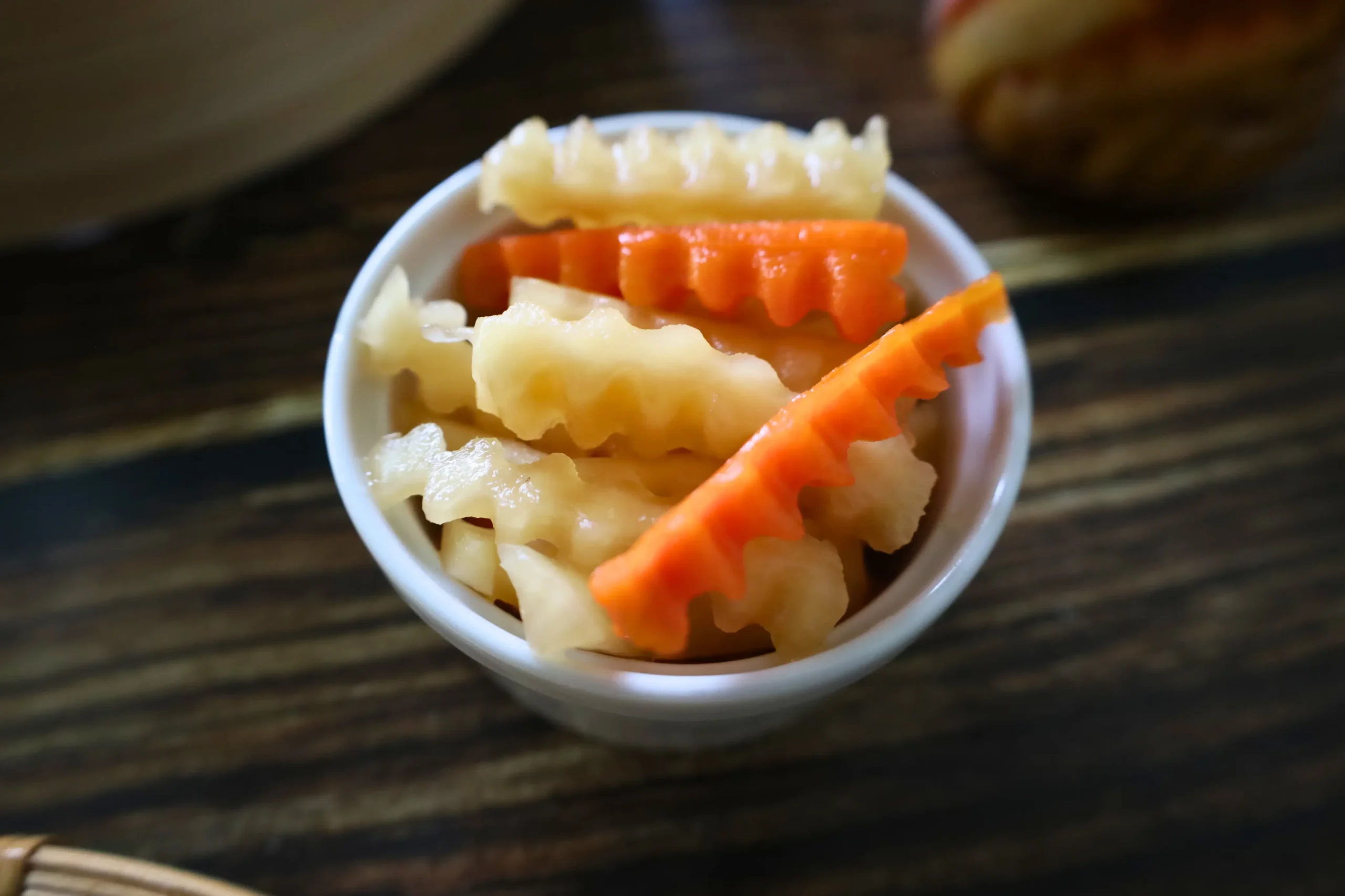vietnamese pickled daikon in fish sauce