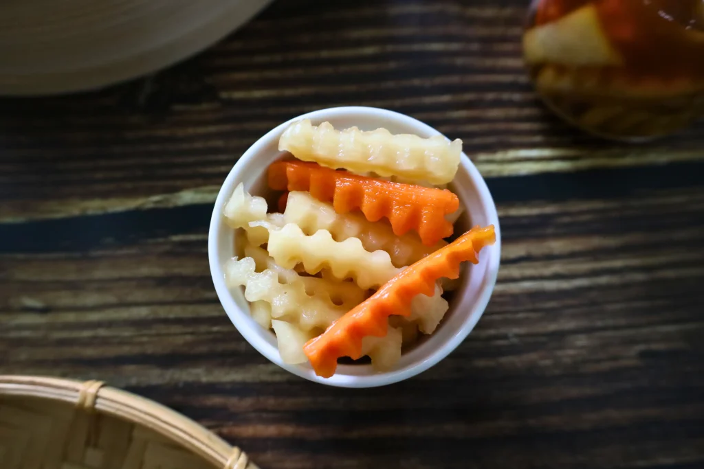 vietnamese pickled daikon in fish sauce