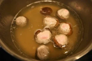 vietnamese baked pork rind soup - canh bong tha