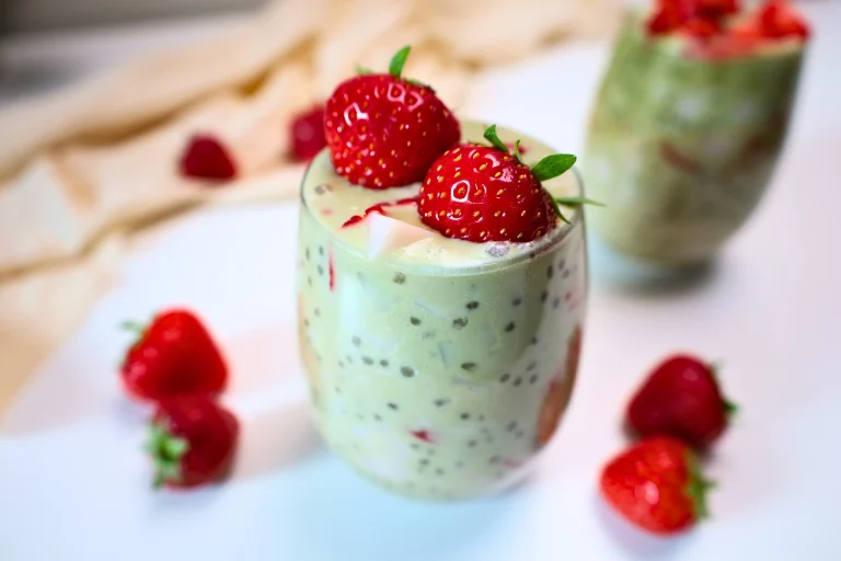 matcha strawberry sago